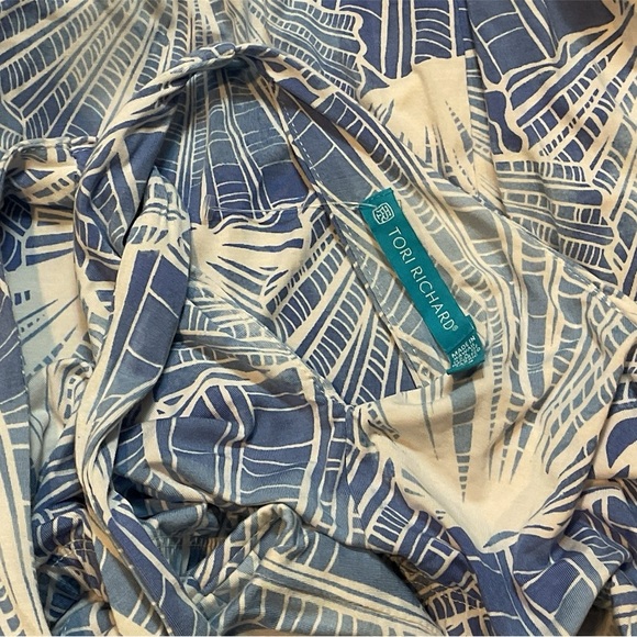 NWOT TORI RICHARD SUNDRESS IN SIZE MEDIUM - Picture 3 of 3